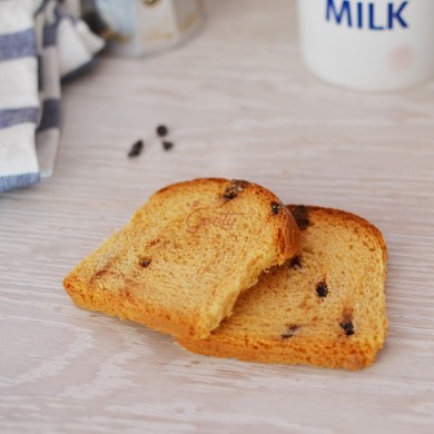 chocolate chip rusks