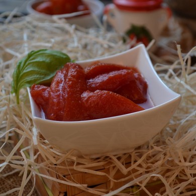 Tomato fillets "E Pacchetelle" in Agro Sarnese Nocerino tomato sauce