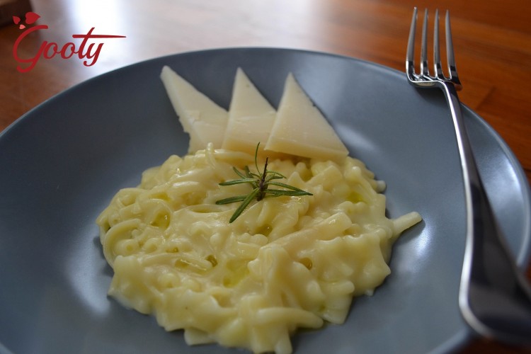 Pasta with potatoes and Provolone del Monaco D.O.P.